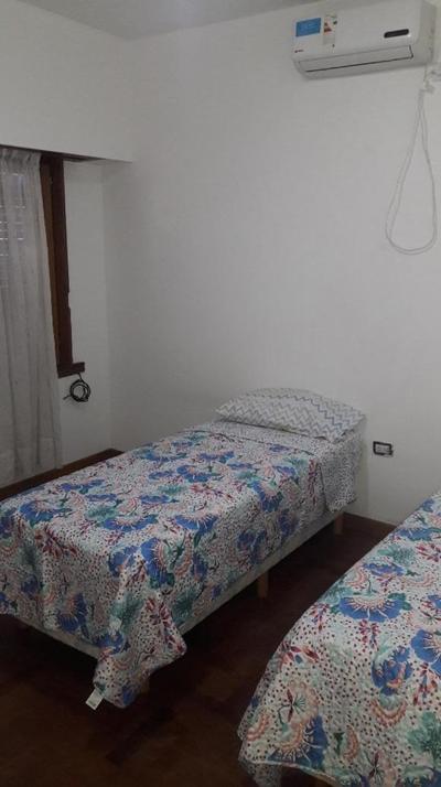Departamento centrico y amplio, 6 personas, NQN.