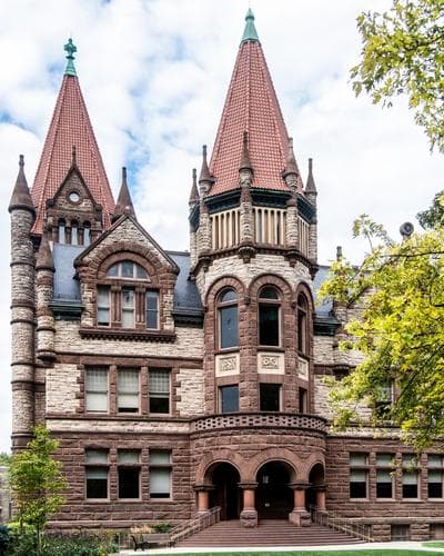 Kimpton Saint George Hotel by IHG