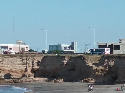 Playa Dorada, Amplio Estar y 1 dorm para 4 pers frente al mar, jardín parrilla