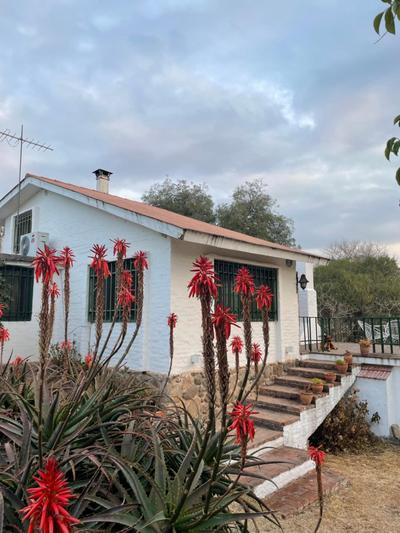 Casa de campo en agua de oro