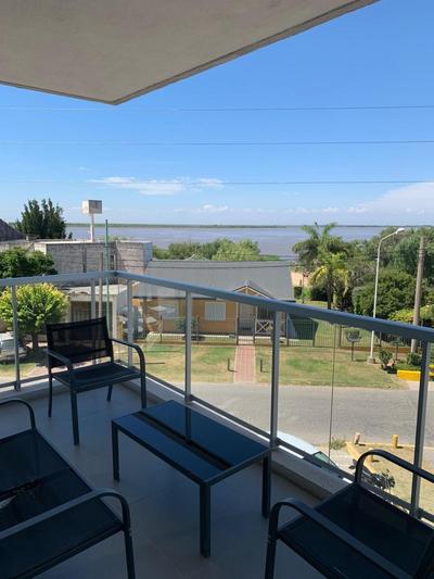 ismael frente al rio parana