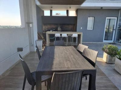 En Buenos Aires Bello Departamento con Piscina