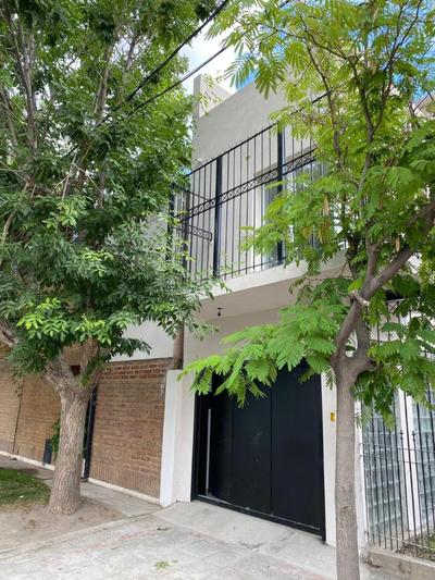 Duplex Jardines del Rey