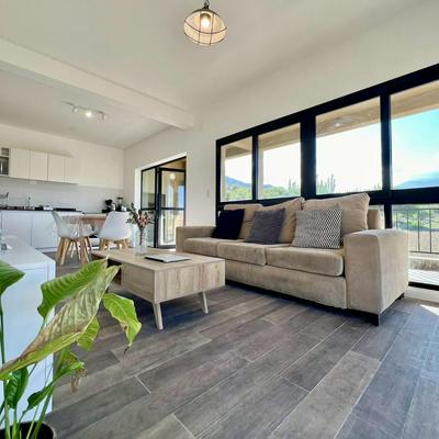 Lo de Nieves - Casa con hermosa vista al pueblo y gran ubicación