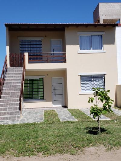 Alquilo Hermosos departamentos en las toninas de lunes a lunes ubicado 3 cuadras de la playa y 2 de centro