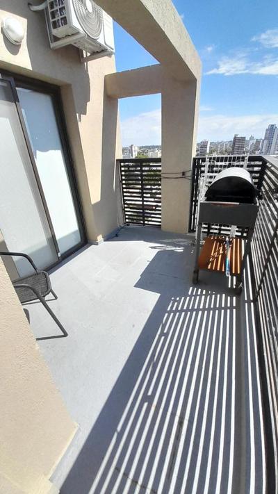 Apart Margarita, 1 dormitorio con balcón y cochera