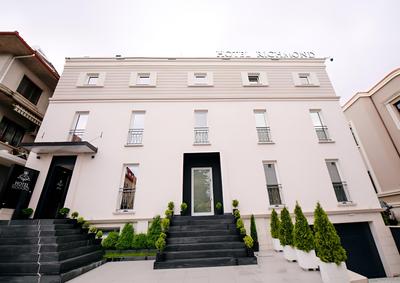 Richmond Hotel