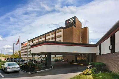 Best Western Plus Kansas City Sports Complex Hotel