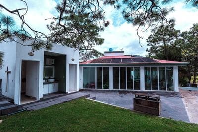 Spacious Villa with Pool, Soccer and Cricket Field